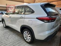 تۆیۆتا ئینۆڤا